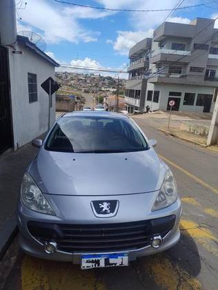 PEUGEOT 206 1.4 SENSATION 8V FLEX 2P MANUAL PEUGEOT 206 1.4 SENSATION 8V FLEX 2P MANUAL